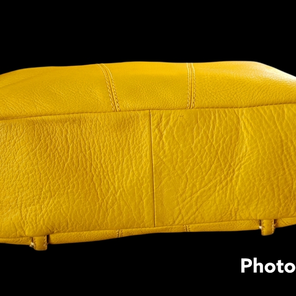 Aigner purse - Picture 3 of 6